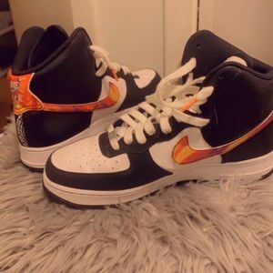 High top Nike Air Force 1